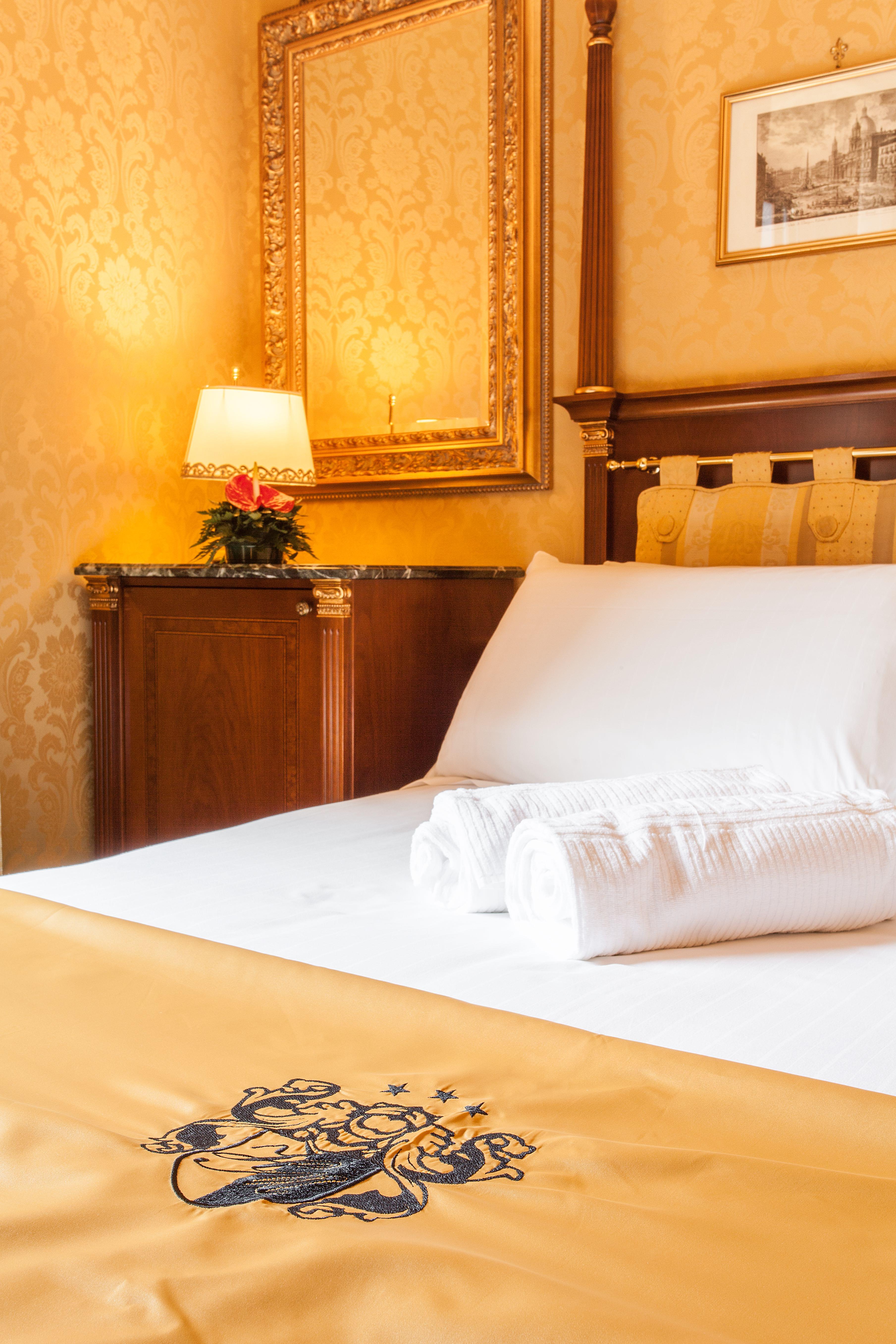 Hotel Manfredi Suite In Rzym Zewnętrze zdjęcie