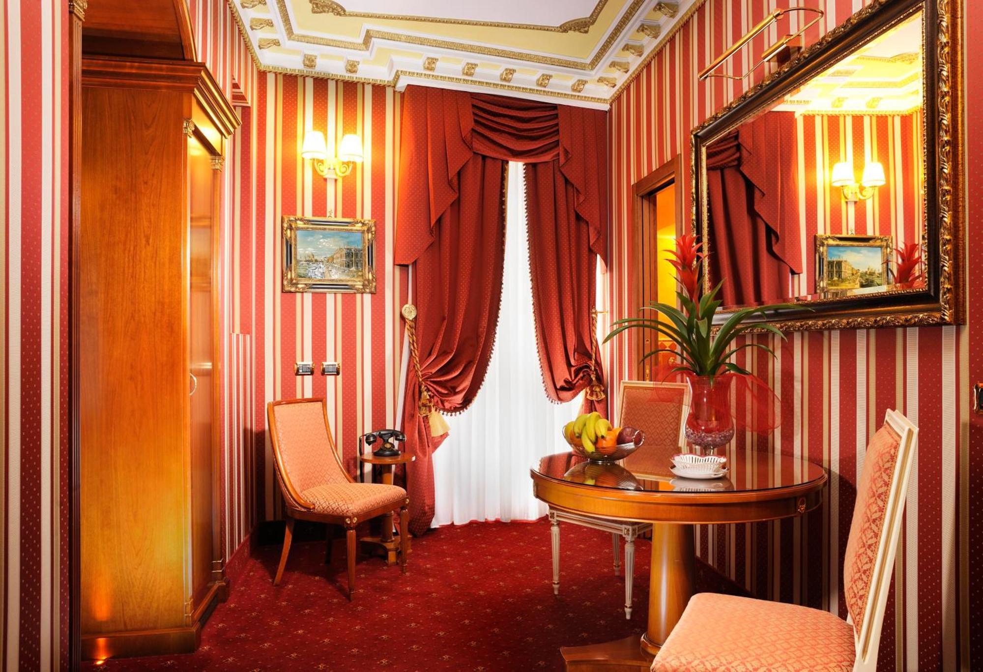 Hotel Manfredi Suite In Rzym Zewnętrze zdjęcie